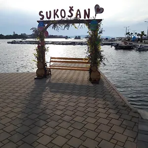 zkontrolujte dostupnost